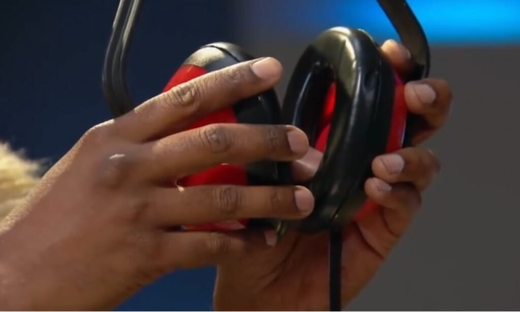 Hoo Haa Headphones - A Drummer Sold 30% Of His Company For $30