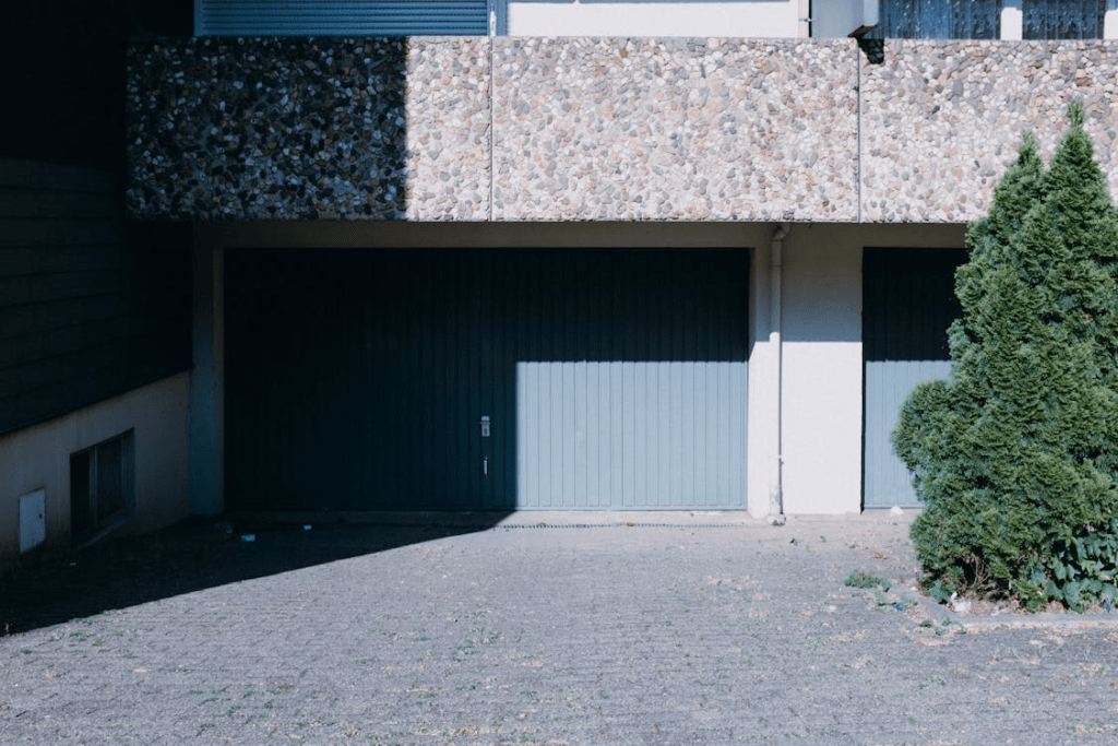 A Guide to Garage Door Repair for Improved Functionality and Safety